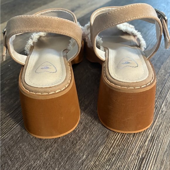 New- Rocket Dog Emily Woman’s Platform Sandal, cream & brown, size 7.5 - Picture 3 of 9